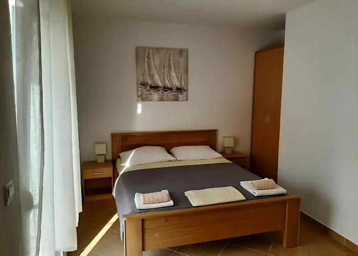 Apartments Nina